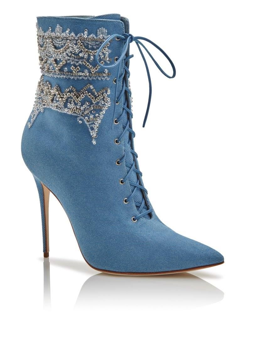 Footwear, Blue, Boot, High heels, Electric blue, Teal, Beige, Aqua, Sandal, Foot, 