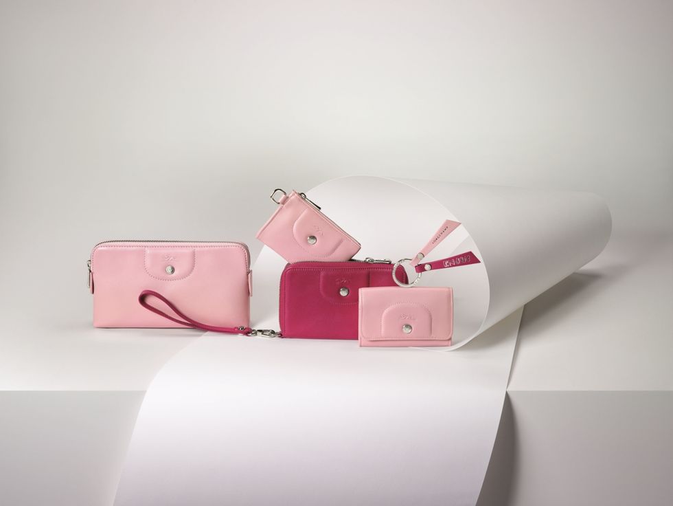 Pink, Magenta, Buckle, Material property, Strap, Belt buckle, Steel, Silver, Everyday carry, Gadget, 
