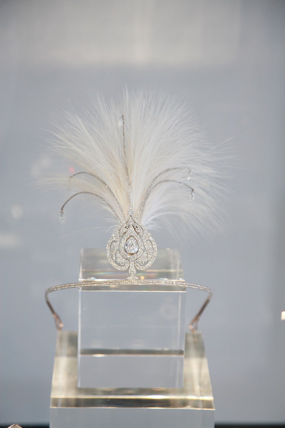 Natural material, Still life photography, Silver, Feather, Trophy, Perfume, Crystal, Gemstone, Transparent material, 