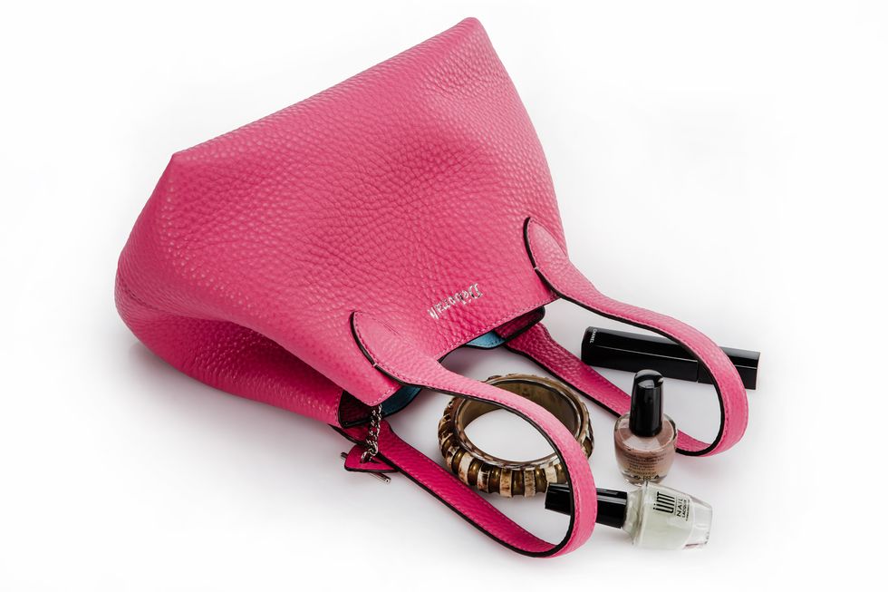 Bag, Magenta, Material property, Strap, Everyday carry, Zipper, Shoulder bag, Coin purse, Leather, 