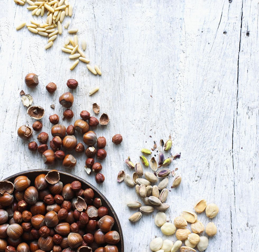 Ingredient, Produce, Chestnut, Natural foods, Nuts & seeds, Still life photography, Hazelnut, Seed, Whole food, 