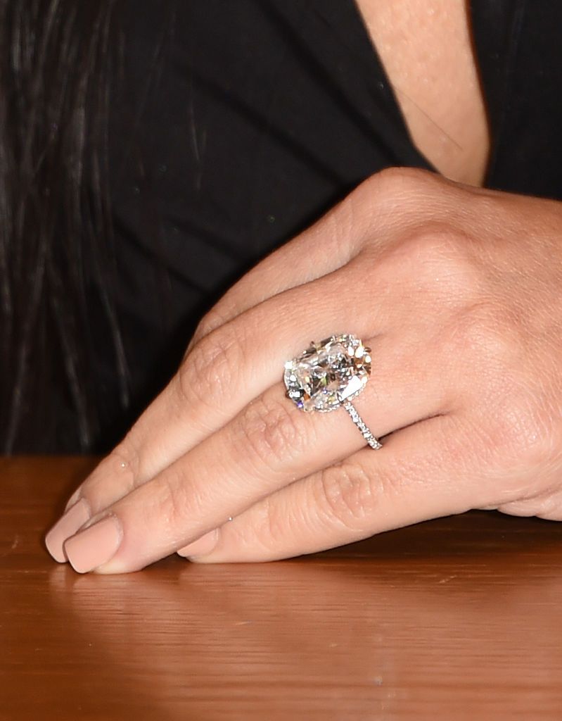 Finger, Skin, Jewellery, Hand, Ring, Nail, Wood stain, Engagement ring, Hardwood, Pre-engagement ring, 