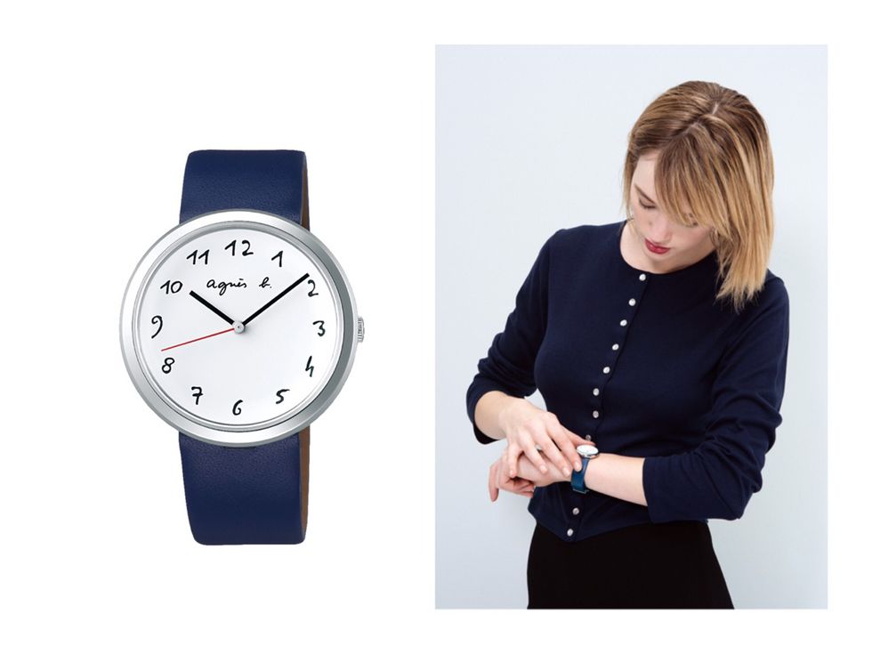 Product, Sleeve, Watch, Analog watch, Photograph, Wrist, Fashion accessory, Style, Elbow, Clock, 