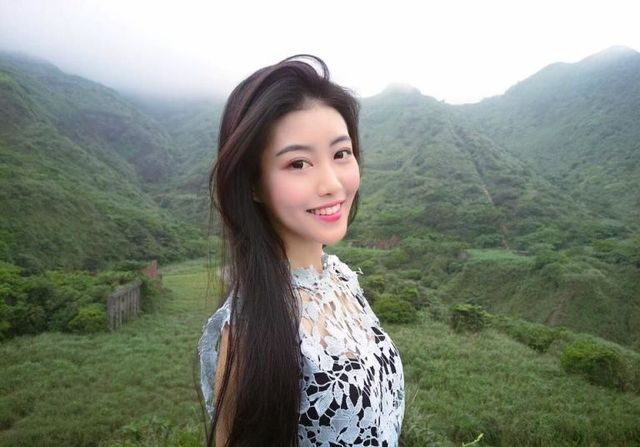 Nose, Human, Eye, Hairstyle, Mountainous landforms, Highland, Hill, Happy, Black hair, Hill station, 