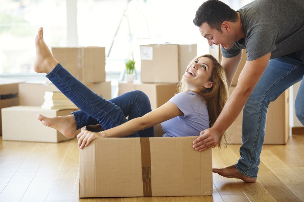 Comfort, Jeans, Denim, Flooring, Floor, Shipping box, Box, Cardboard, Carton, Wood flooring, 