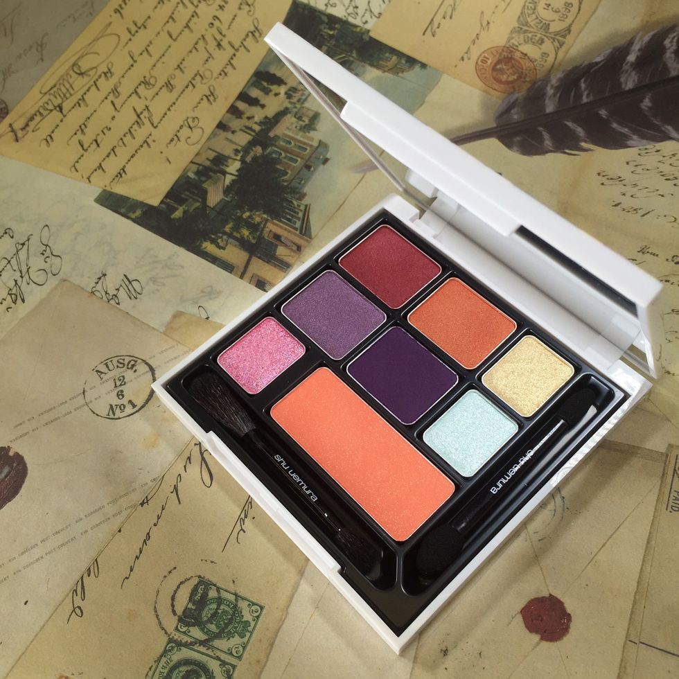 Brown, Eye shadow, Tints and shades, Cosmetics, Material property, Peach, Paint, Square, Lipstick, Paper, 