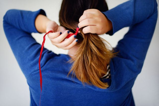 Hairstyle, Sleeve, Shoulder, Wrist, Elbow, Electric blue, Long hair, Nail, Hair coloring, Cobalt blue, 