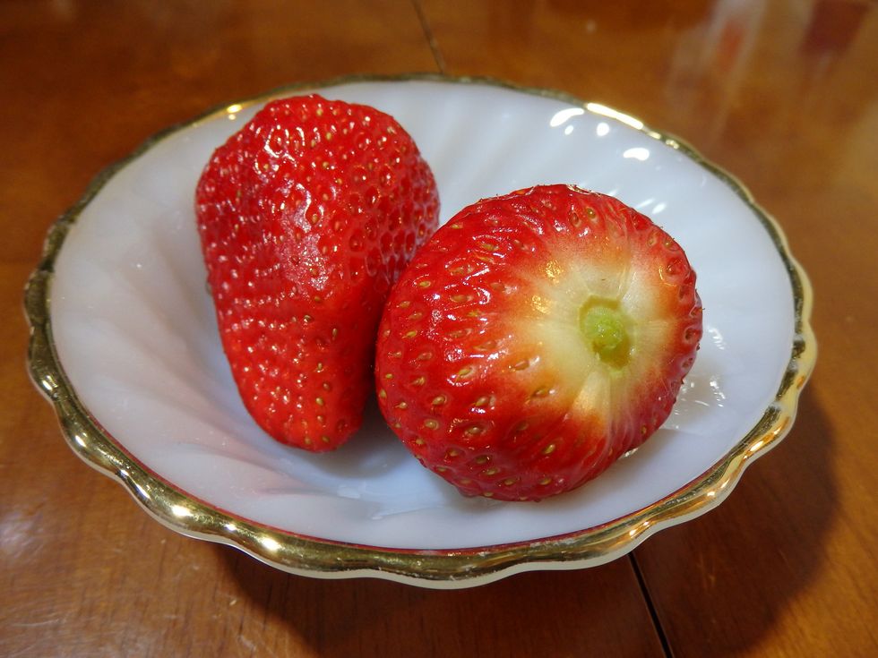 Food, Strawberry, Strawberries, Natural foods, Fruit, Sweetness, Red, Accessory fruit, Plant, Produce, 