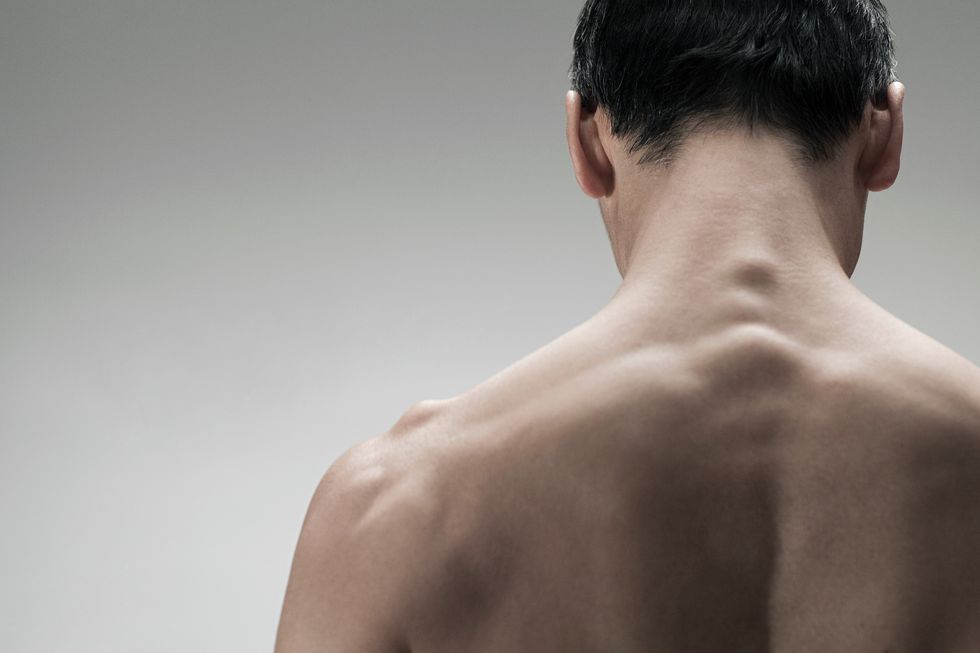 Ear, Skin, Shoulder, Joint, Barechested, Back, Style, Muscle, Neck, Black hair, 