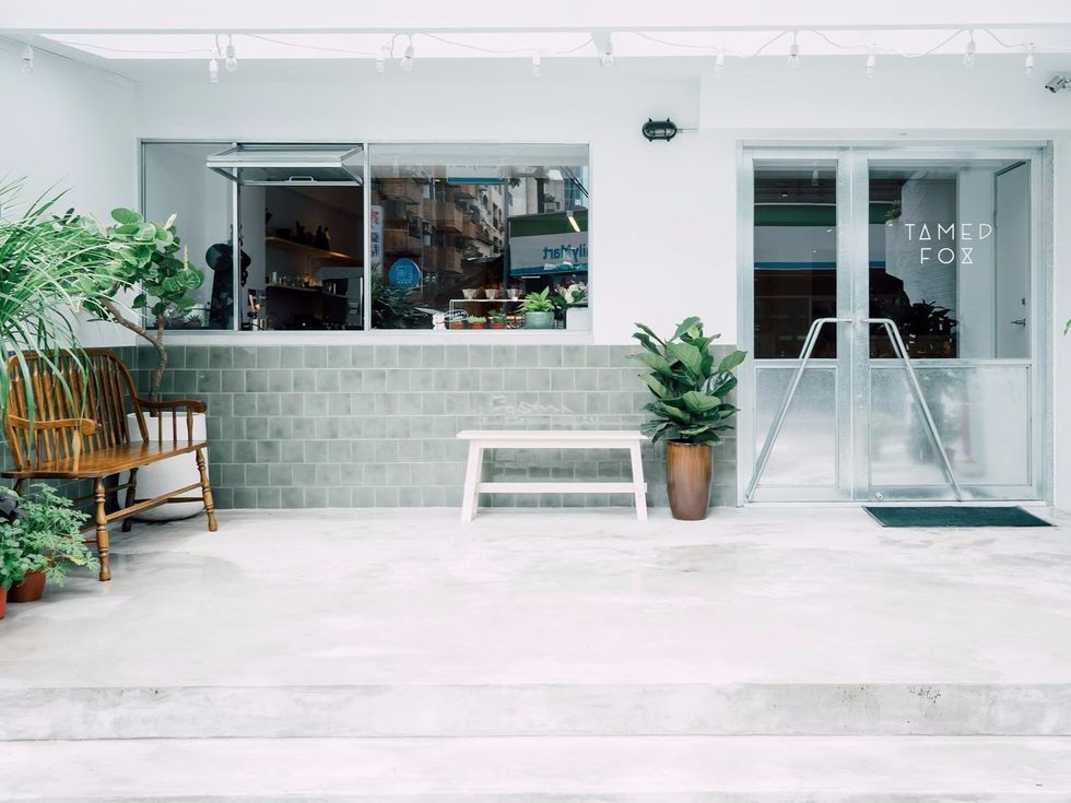 White, Property, Floor, Building, Turquoise, Tile, Interior design, House, Room, Home, 