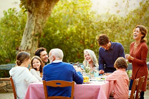 People, Tablecloth, Furniture, Table, Leisure, People in nature, Chair, Sharing, Outdoor table, Outdoor furniture, 