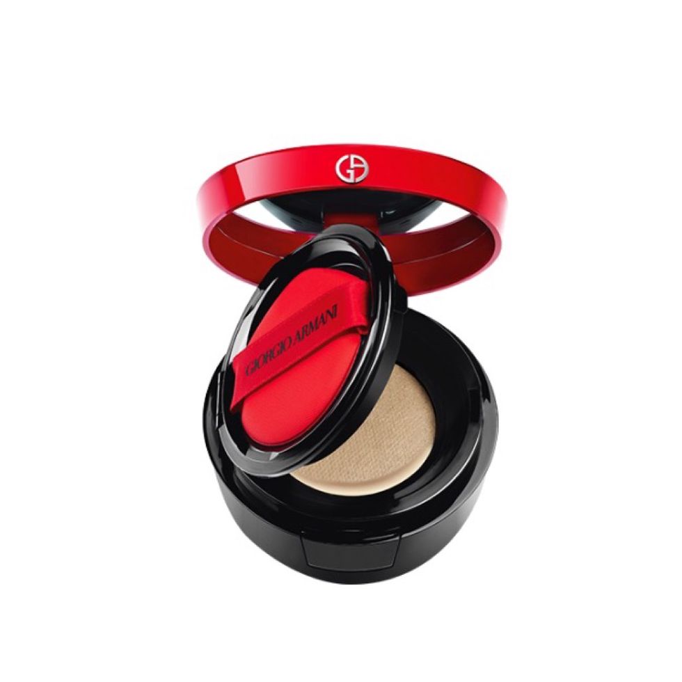 Red, Eye, Cosmetics, Material property, 