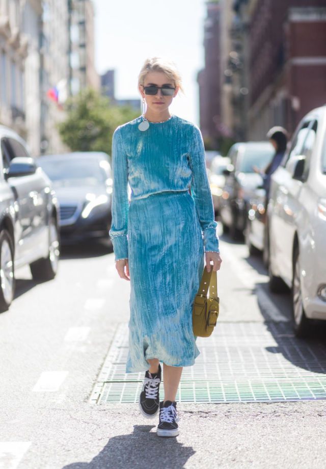 Clothing, Street fashion, Fashion, Turquoise, Denim, Blue, Snapshot, Dress, Footwear, Electric blue, 