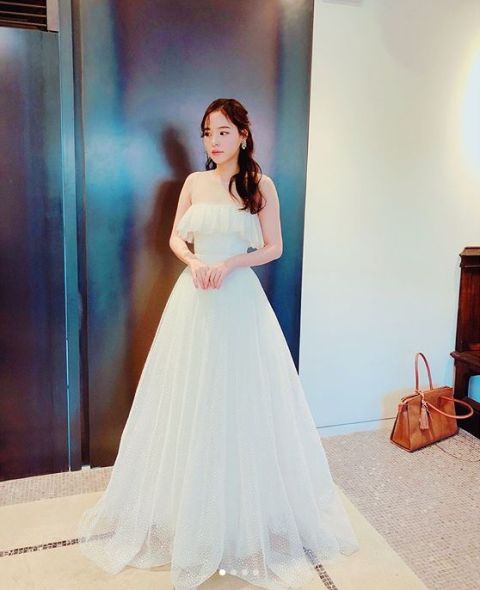 Gown, Dress, Wedding dress, Clothing, Bride, Shoulder, Photograph, Bridal clothing, Bridal party dress, Fashion model, 