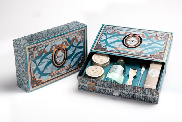 Turquoise, Box, Turquoise, Fashion accessory, Packaging and labeling, 