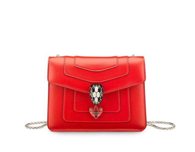 Bag, Handbag, Red, Leather, Fashion accessory, Product, Shoulder bag, Material property, Wallet, Coquelicot, 