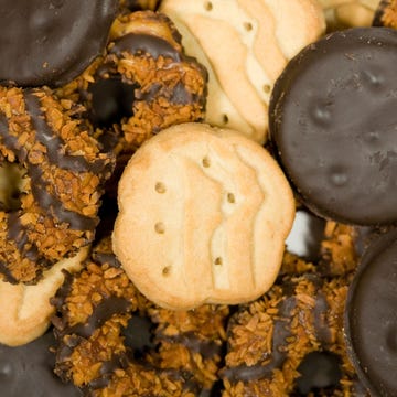 Finger food, Food, Biscuit, Snack, Baked goods, Cookies and crackers, Cooking, Recipe, Dessert, Cookie, 