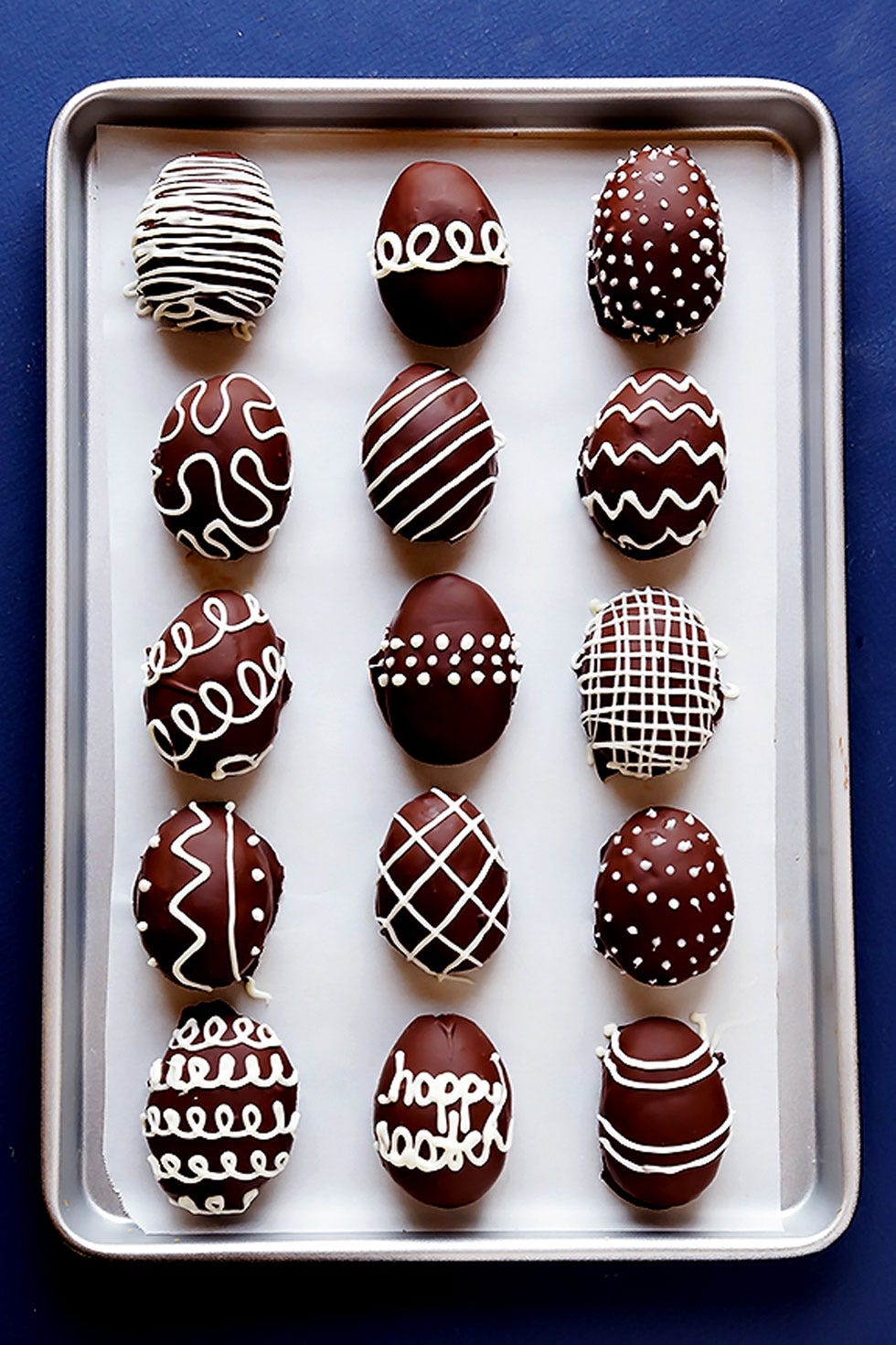 Chocolate, Food, Chocolate truffle, Rum ball, Petit four, Baking, Dessert, Confectionery, Praline, Recipe, 