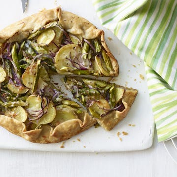 Food, Recipe, Ingredient, Dish, Snack, Staple food, Dishware, Comfort food, Fast food, Plate, 
