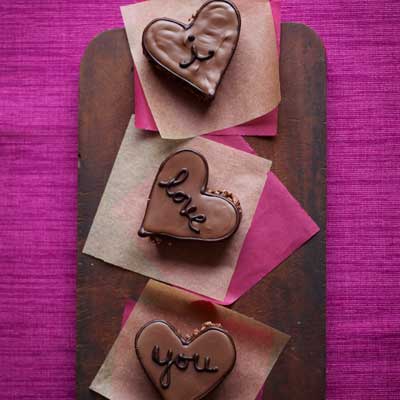 Heart, Pattern, String instrument accessory, Musical instrument accessory, Pink, Love, Purple, Guitar accessory, Magenta, Violet, 