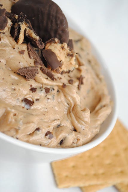 Food, Dish, Ice cream, Cuisine, Ingredient, Frozen dessert, Cookie dough, Cream, Gelato, Dessert, 