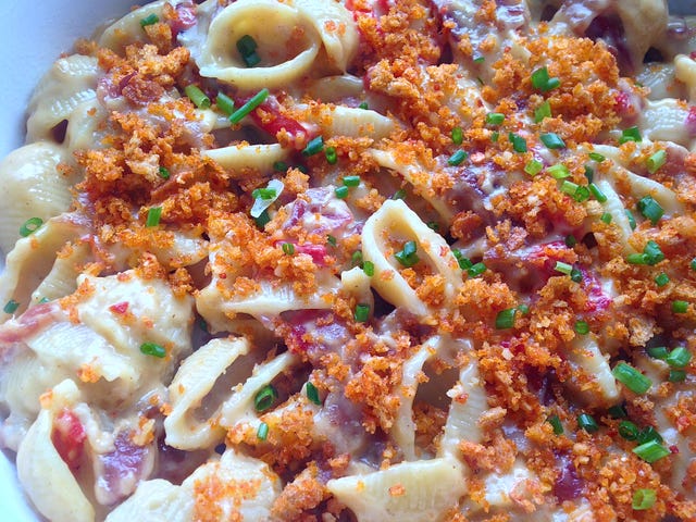 Pimiento Cheese Mac 'N Cheese