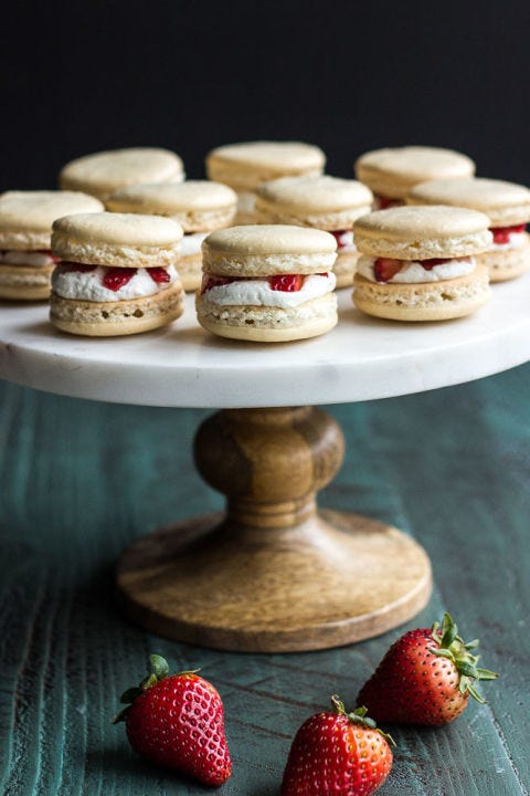 Food, Finger food, Cuisine, Sweetness, Sandwich Cookies, Serveware, Baked goods, Ingredient, Dish, Fruit, Food, Finger food, Cuisine, Sweetness, Sandwich Cookies, Serveware, Baked goods, Ingredient, Dish, Fruit,