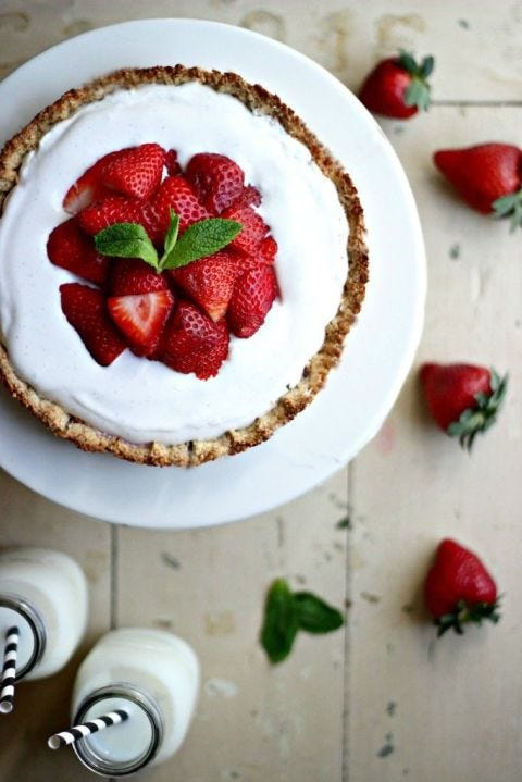 Food, Sweetness, Fruit, Ingredient, Dishware, Serveware, Dessert, Tableware, Strawberry, Frutti di bosco, Food, Sweetness, Fruit, Ingredient, Dishware, Serveware, Dessert, Tableware, Strawberry, Frutti di bosco,