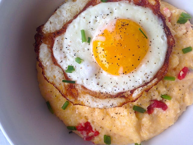 Pimiento Cheese Grits with Fried Egg