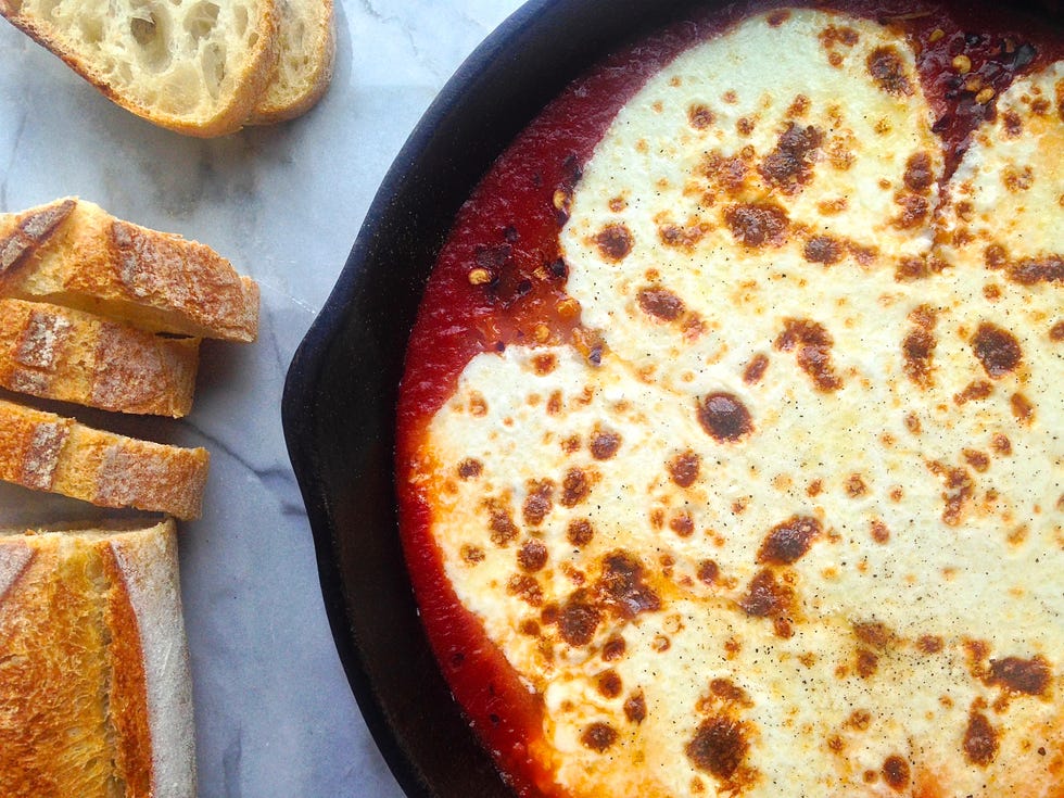 Baked Mozzarella in Tomato Sauce