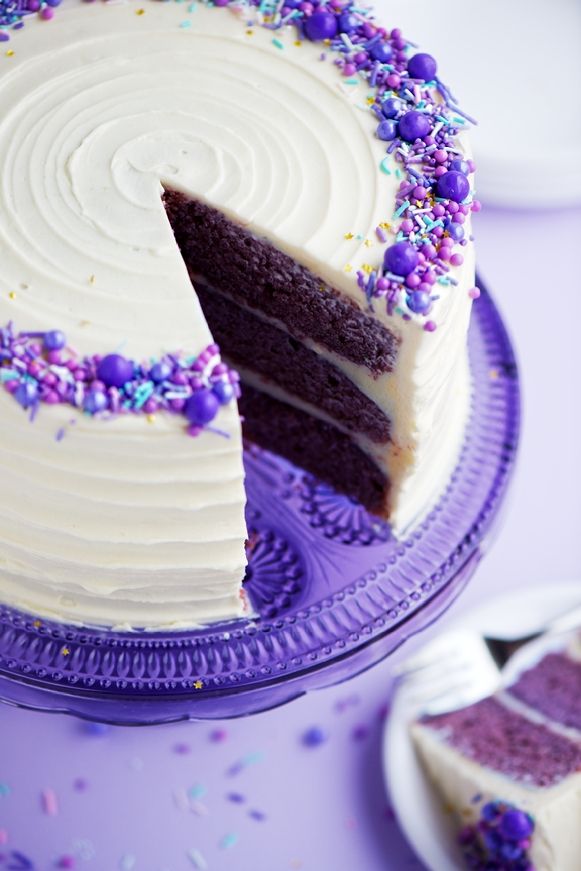 9 Gorgeous Velvet Cakes In Every Color Except Red