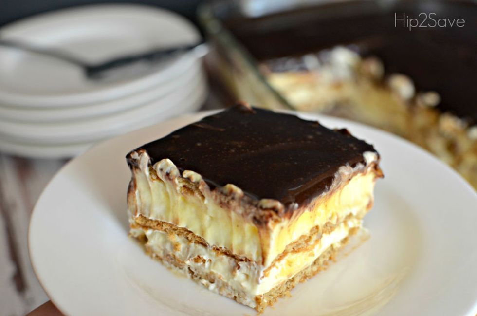 <p>This no-bake dessert uses graham crackers for a bit more crunch.</p>
<p>Get the recipe from <a target="_blank" href="http://hip2save.com/2014/01/17/easy-graham-cracker-eclair-cake-recipe/">Hip2Save</a>.</p>
