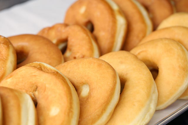 Food, Cuisine, Ingredient, Finger food, Baked goods, Dish, Snack, Dessert, Recipe, Junk food, 