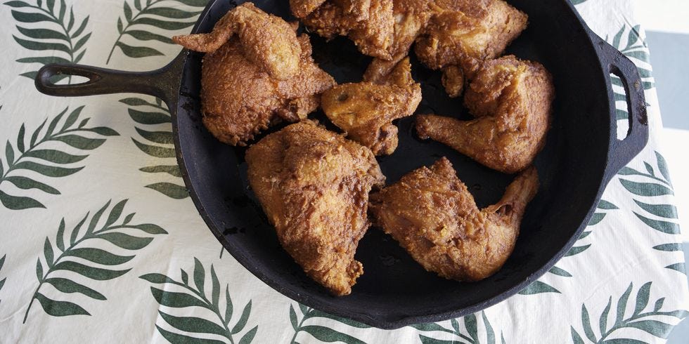 Food, Dishware, Fried food, Tableware, Plate, Cooking, Serveware, Recipe, Chicken meat, Dish, 