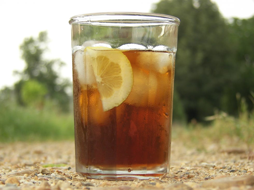 Fluid, Liquid, Drink, Tableware, Alcoholic beverage, Ingredient, Classic cocktail, Cocktail, Drinkware, Amber, 