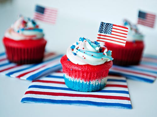 Blue, Cupcake, Sweetness, Food, Dessert, Ingredient, Cuisine, Baked goods, Cake, Baking cup, 