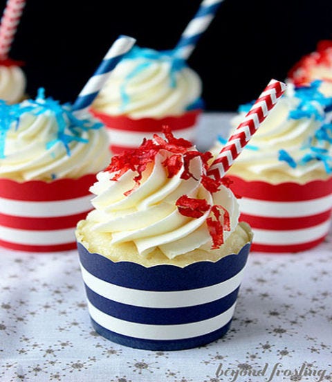 Food, Ingredient, Cuisine, Dessert, Sweetness, Dairy, Frozen dessert, Baked goods, Ice cream, Snack, 