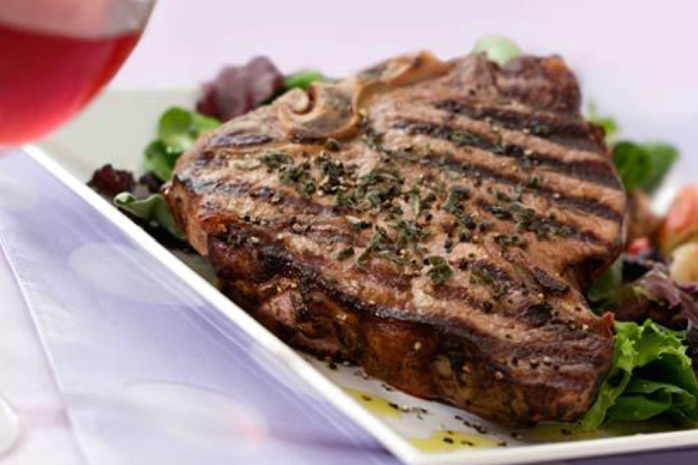 delish-steak-vics
