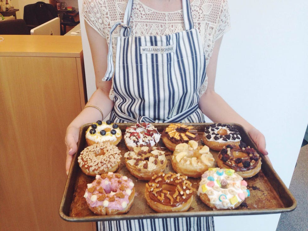 Cuisine, Food, Finger food, Dessert, Baked goods, Dish, Sweetness, Apron, Recipe, Ingredient, 