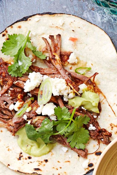 Dish, Food, Cuisine, Korean taco, Gringas, Chilorio, Taco, Ingredient, Pulled pork, Barbacoa, 