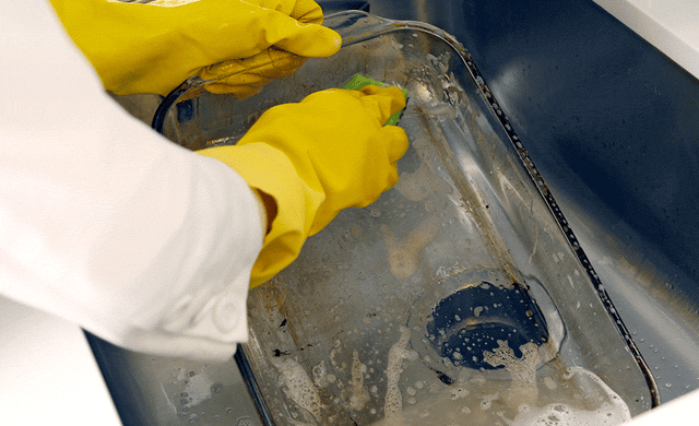 Safety glove, Glove, Kitchen utensil, Powder, Flour, Workwear, Cooking, Kitchen appliance accessory, Science, 