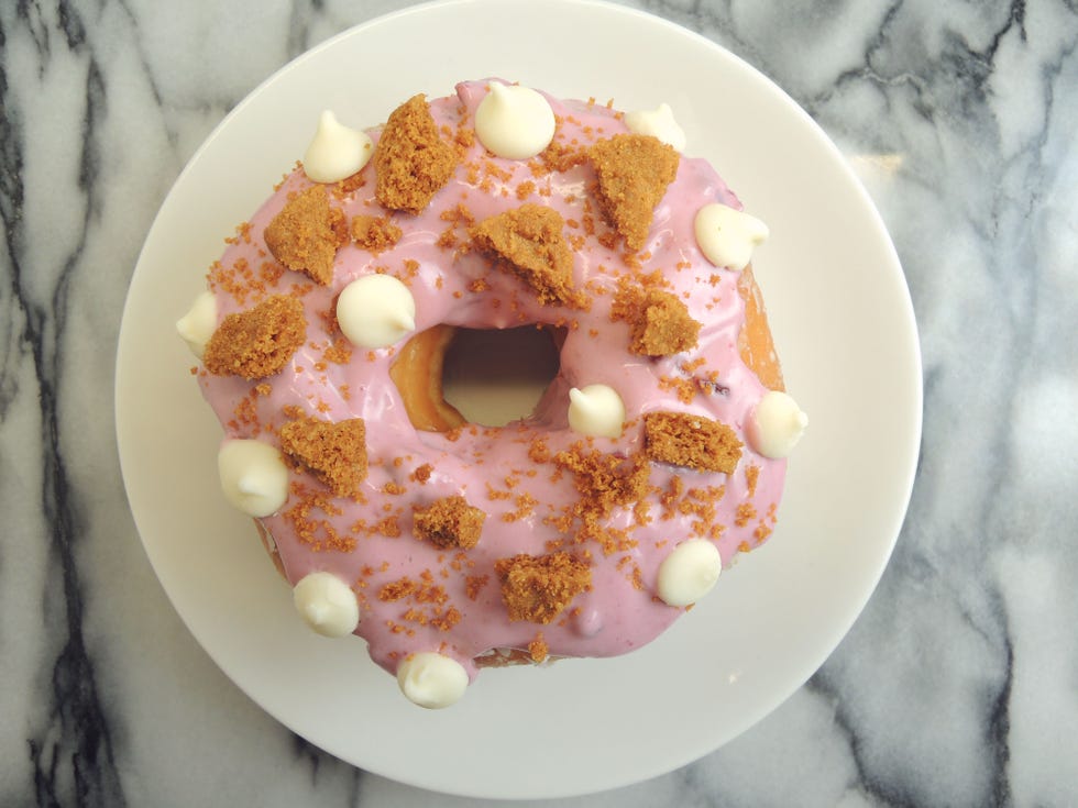 Delish-Put-Doughnut-Biscuits-Jam