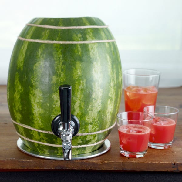 Liquid, Green, Fluid, Drink, Ingredient, Food, Juice, Produce, Tableware, Fruit, 