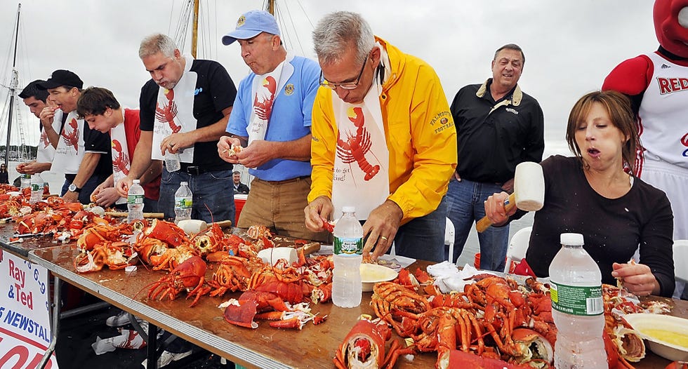Arthropod, Food, Ingredient, Seafood, Dish, Tableware, Plastic bottle, Bottle, Decapoda, Meal, 