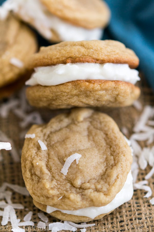 Homemade Coconut Oreos