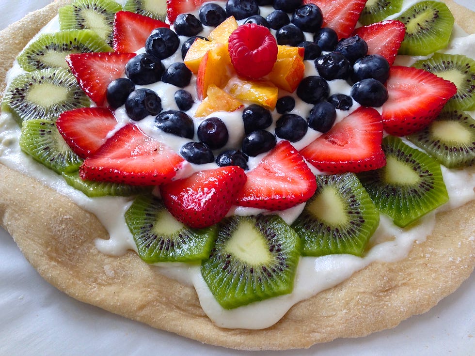 fruit-pizza-delish