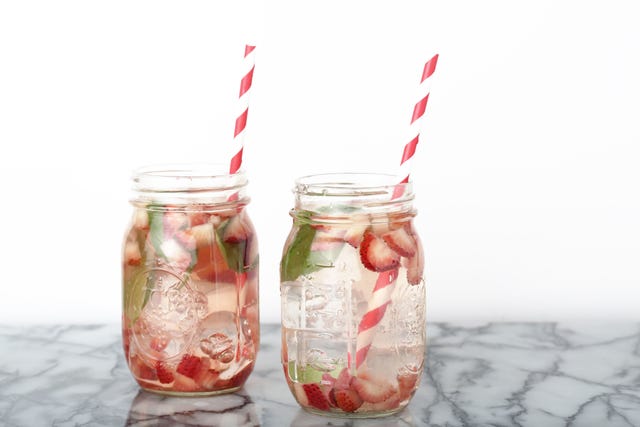 Strawberry kiwi water