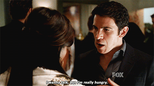 Hair, Hairstyle, Forehead, Interaction, Temple, Black hair, Conversation, Movie, White-collar worker, Scene, 