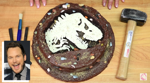 This Jurassic World Cake Is More Delish Than Chris Pratt