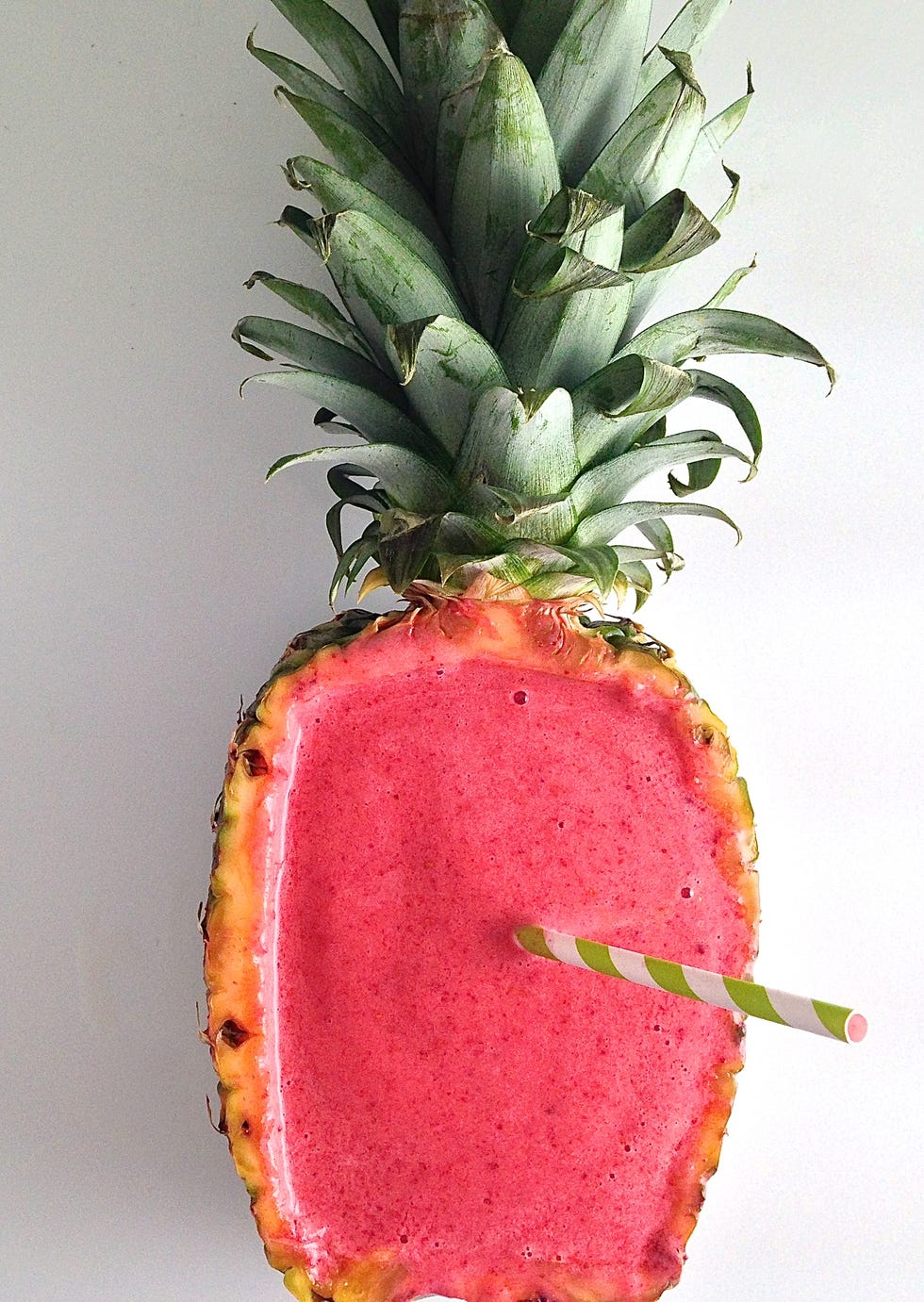 delish-pineapple-bowl-3